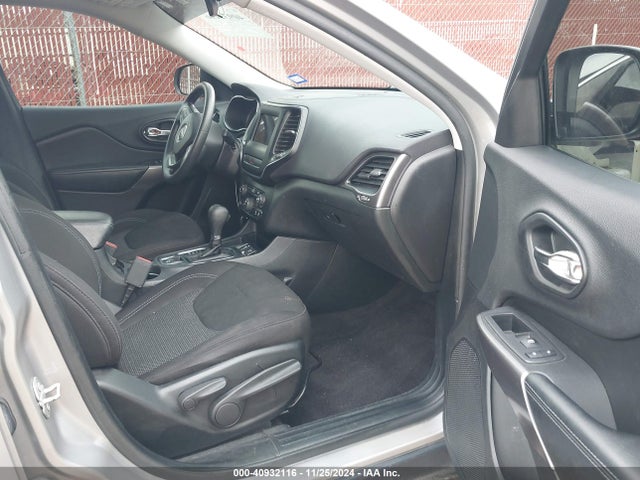 Jeep Cherokee Latitude 2019 1C4PJLCB3KD153459 Image 5