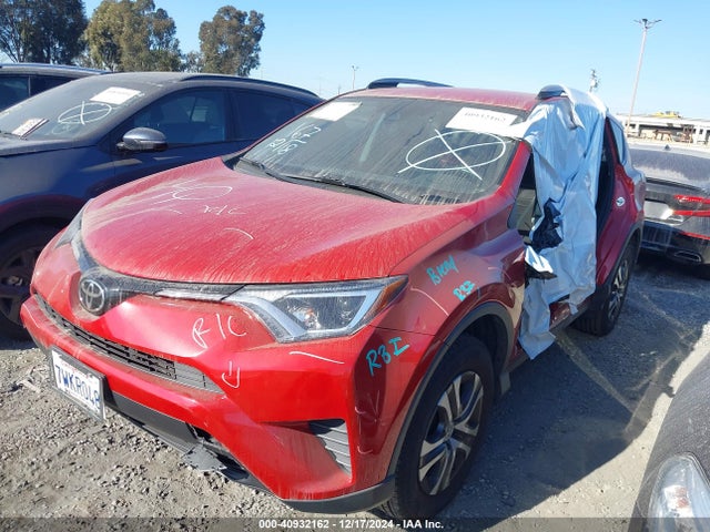 Toyota RAV4 LE 2017 2T3ZFREV6HW336497 Image 2