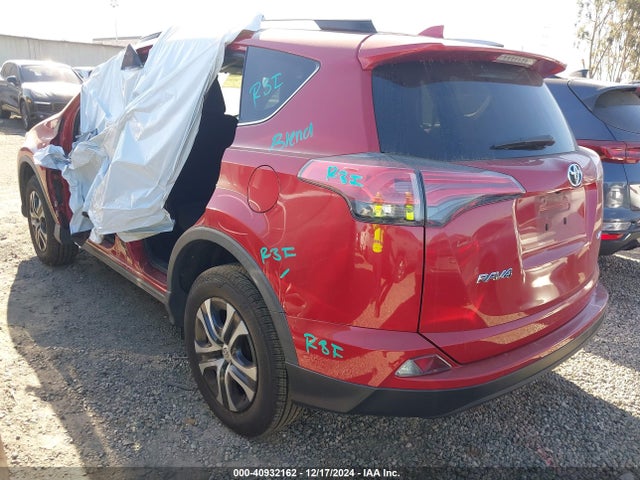 Toyota RAV4 LE 2017 2T3ZFREV6HW336497 Image 3