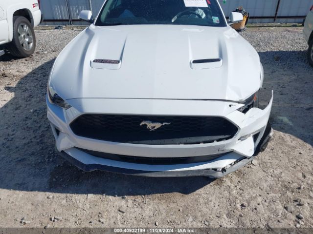 1FATP8UHXJ5109499 Ford Mustang Ecoboost Premium