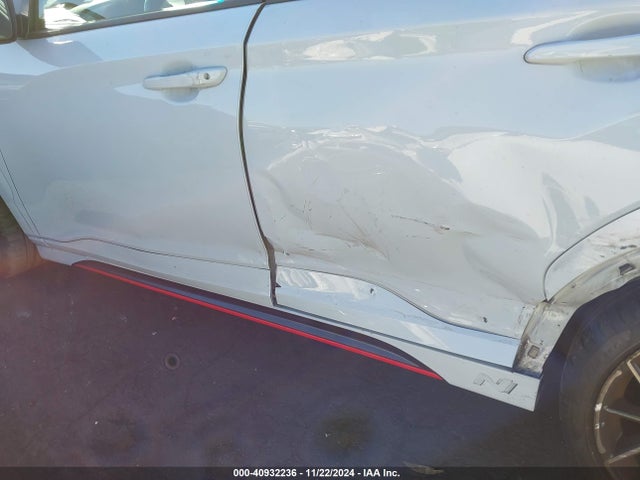 Hyundai KONA N 2023 KM8KH3ACXPU006494 Image 17