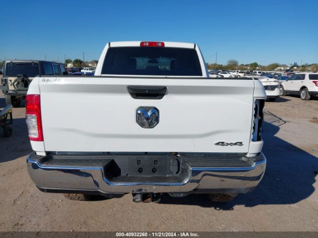 3C6UR5CL3KG514683 RAM 2500 Tradesman  4x4 6'4 Box