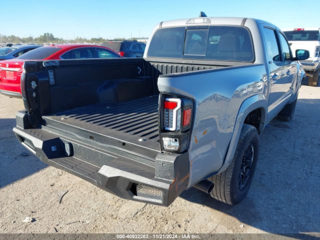 5TFAZ5CN9MX101694 Toyota Tacoma Sr5 V6