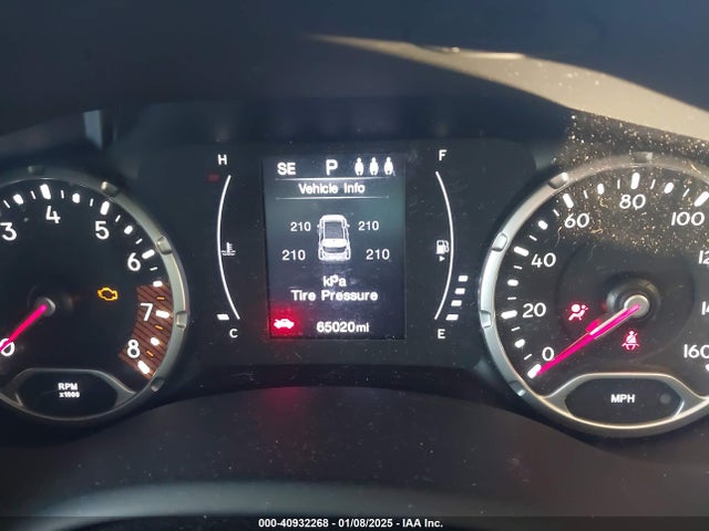 ZACNJBAB9KPK81627 Jeep Renegade Sport 4x4