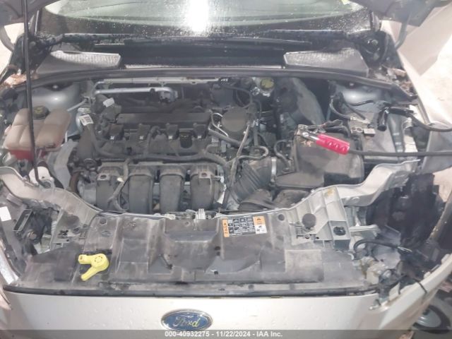 1FADP3F25FL251732 Ford FOCUS SE