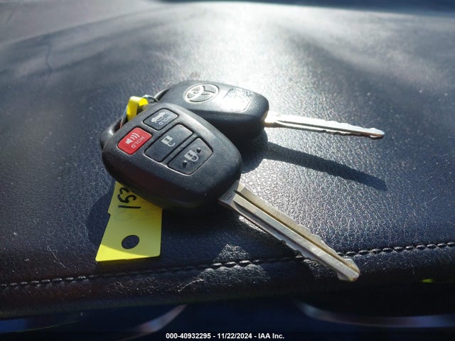 Toyota Corolla S Plus 2014 5YFBURHE3EP162932 Image 11