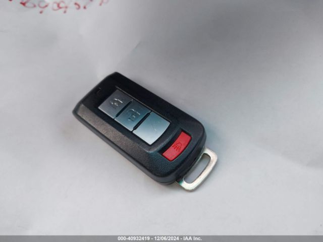 JA4ARUAU2NU008954 Mitsubishi OUTLANDER SPORT