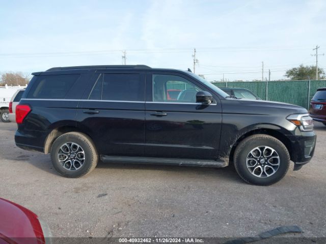 1FMJU1J80REA46815 Ford Expedition Xlt