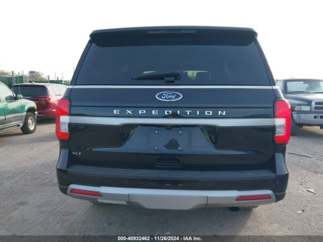 1FMJU1J80REA46815 Ford Expedition Xlt