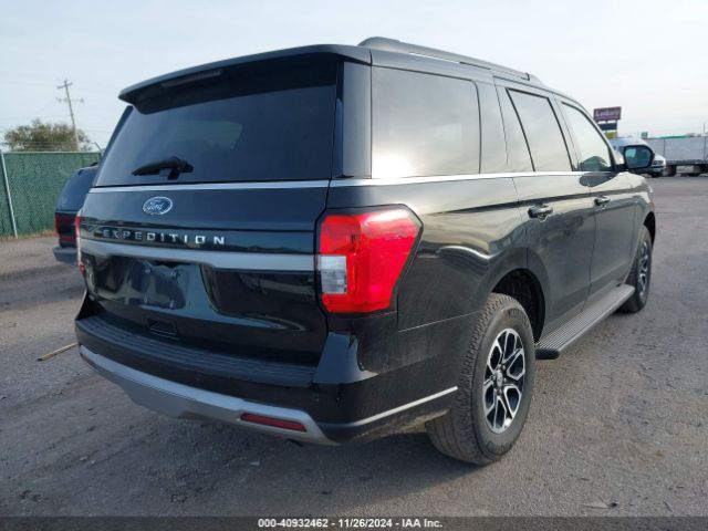 1FMJU1J80REA46815 Ford Expedition Xlt
