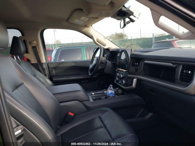 1FMJU1J80REA46815 Ford Expedition Xlt