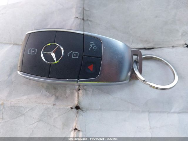 W1K3G4EB5LW042908 Mercedes-Benz A 220