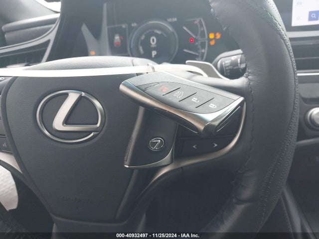 58AEA1C16RU047251 Lexus Es 300h Luxury