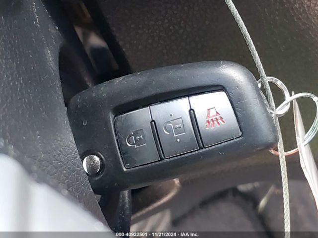 JN8AT2MT5GW004049 Nissan ROGUE S