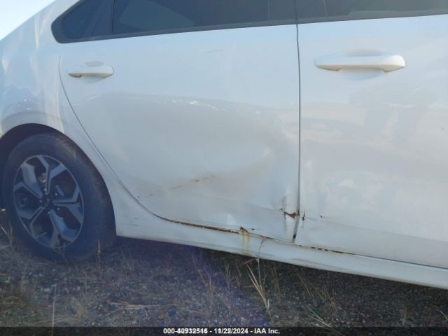 3KPF24AD3KE113013 KIA Forte Lxs