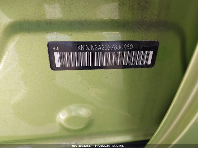 KIA Soul 2016 KNDJN2A21G7830960 Image 9