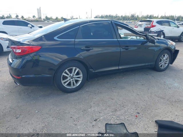 Hyundai SONATA SE 2017 5NPE24AF2HH477280 Image 4