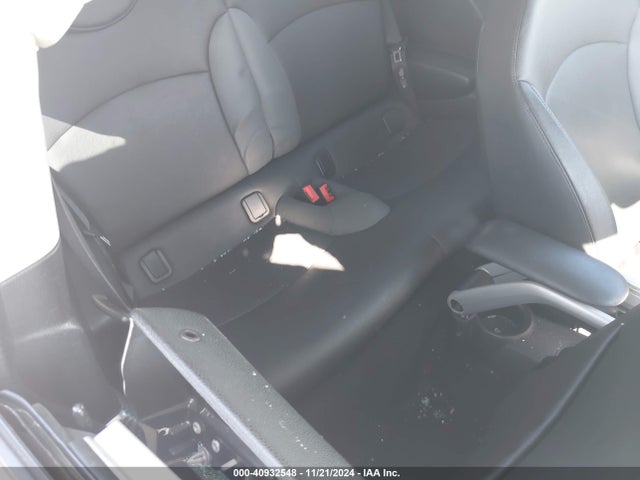 2010 MINI COOPER S WMWMF7C55ATZ72125 Photo 7