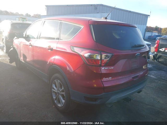 Ford ESCAPE SE 2017 1FMCU0GD7HUB20632 Image 3
