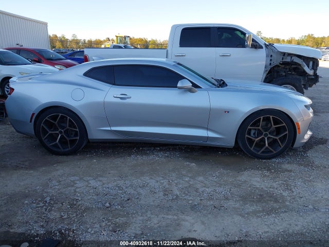 Chevrolet Camaro 1lt 2017 1G1FB1RS4H0106051 Image 13