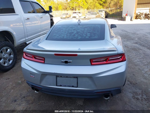Chevrolet Camaro 1lt 2017 1G1FB1RS4H0106051 Image 16