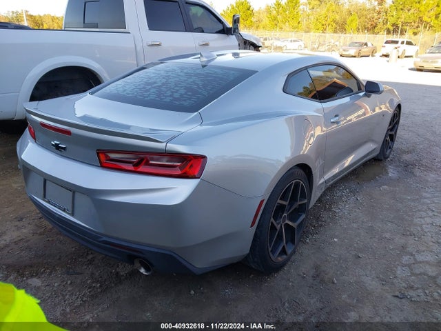 Chevrolet Camaro 1lt 2017 1G1FB1RS4H0106051 Image 4