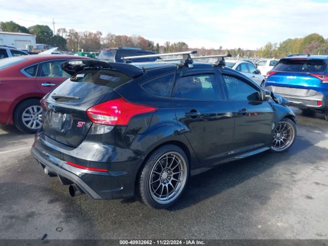 1FADP3L94HL241245 Ford FOCUS ST