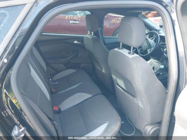 1FADP3L94HL241245 Ford FOCUS ST