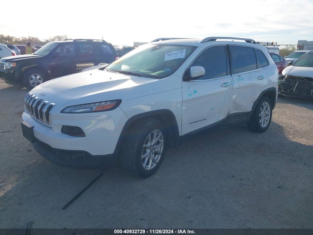 Jeep Cherokee Latitude 2015 1C4PJLCB5FW781730 Image 2
