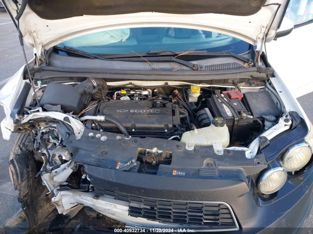 Chevrolet Sonic Ls Auto 2016 1G1JA6SH1G4151867 Image 10