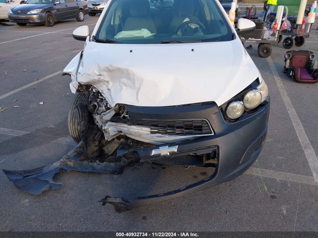 Chevrolet Sonic Ls Auto 2016 1G1JA6SH1G4151867 Image 12