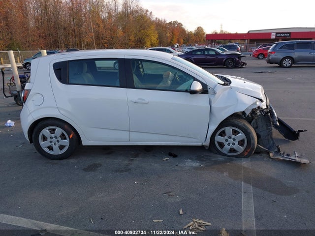 Chevrolet Sonic Ls Auto 2016 1G1JA6SH1G4151867 Image 13