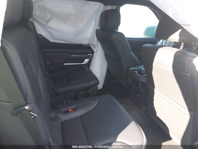 Toyota Sequoia Platinum 2023 7SVAAABA4PX014326 Image 8