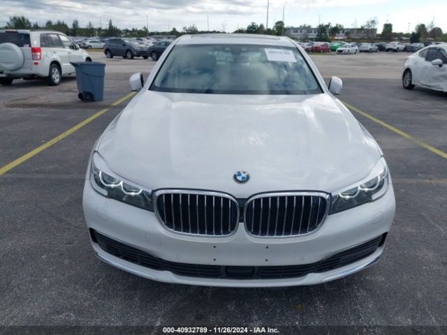 2019 BMW 740E WBA7J2C51KB440411 Photo 5