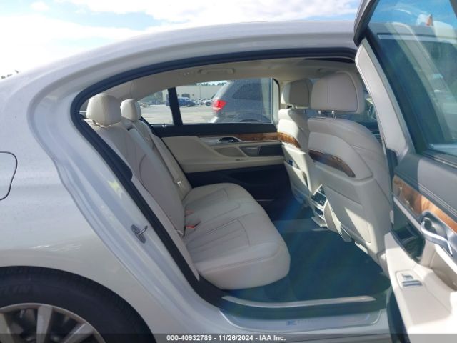 2019 BMW 740E WBA7J2C51KB440411 Photo 7