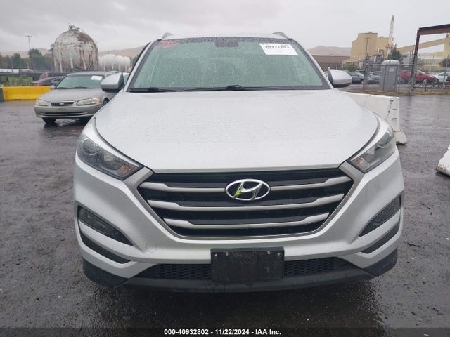 Hyundai TUCSON SEL 2018 KM8J3CA47JU644261 Image 12