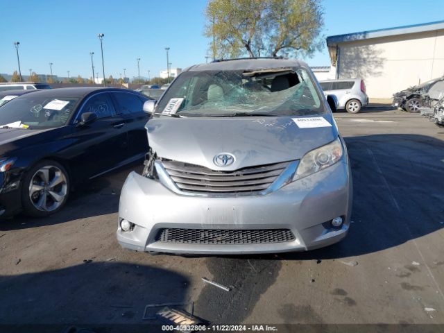 5TDYK3DC6FS603107 Toyota Sienna Xle/limited