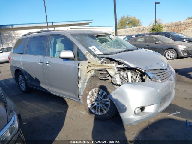 5TDYK3DC6FS603107 Toyota Sienna Xle/limited
