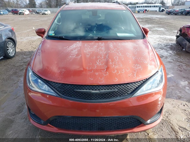 2C4RC1EG9JR226927 Chrysler Pacifica Touring L Plus
