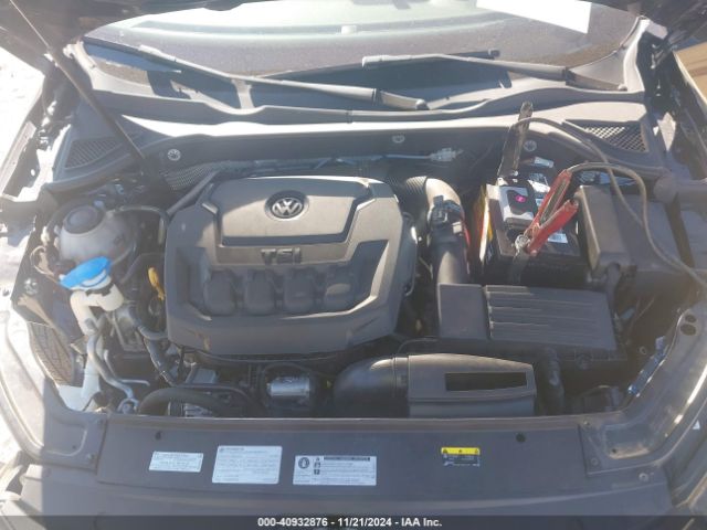 1VWLA7A36KC006606 Volkswagen Passat 2.0t Wolfsburg Edition