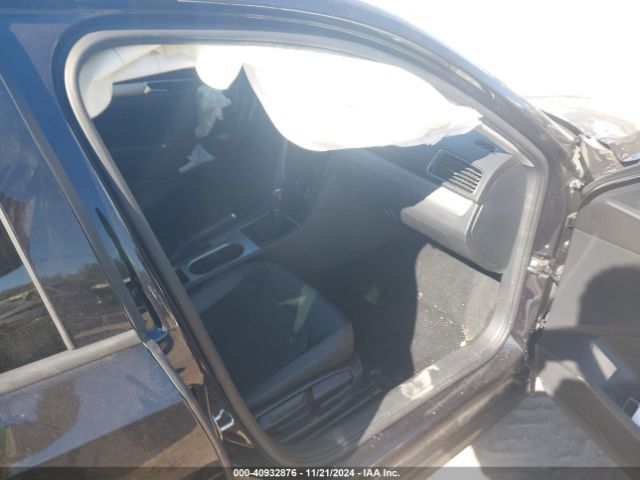 1VWLA7A36KC006606 Volkswagen Passat 2.0t Wolfsburg Edition