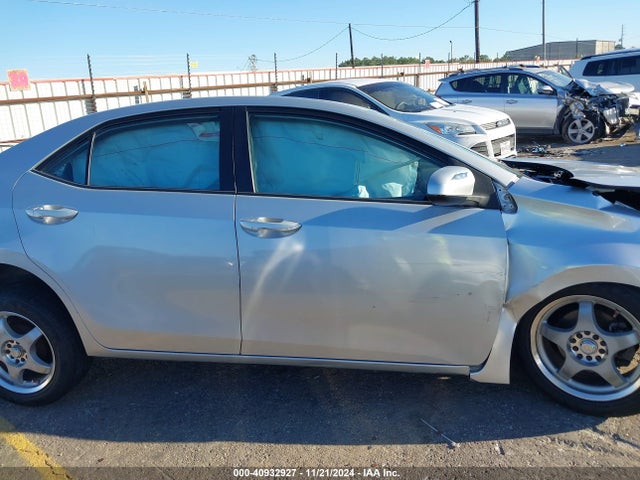 Toyota COROLLA LE 2017 5YFBURHE0HP626019 Image 13