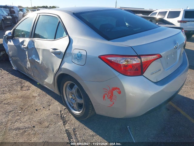 Toyota COROLLA LE 2017 5YFBURHE0HP626019 Image 3