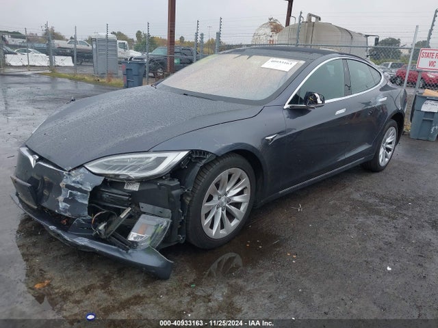 2018 TESLA MODEL S 5YJSA1E24JF298156 Photo 1
