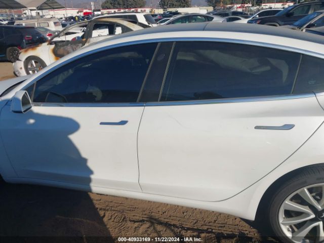 5YJ3E1EB8KF477679 Tesla Model 3 Long Range/performance