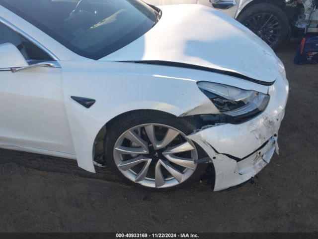 5YJ3E1EB8KF477679 Tesla Model 3 Long Range/performance