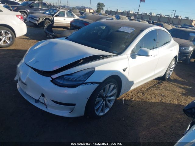 5YJ3E1EB8KF477679 Tesla Model 3 Long Range/performance