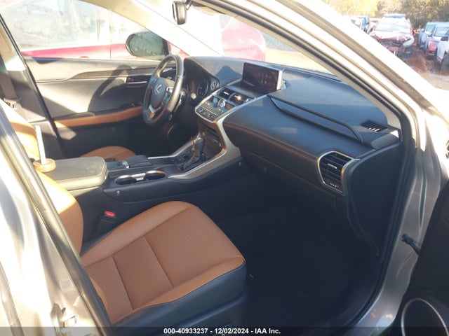 JTJBJRBZ2K2114527 Lexus NX 300H