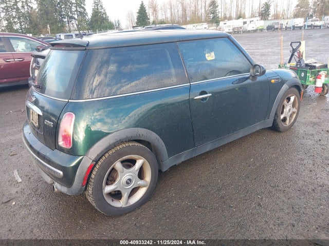 2002 MINI COOPER WMWRC33452TC36837 Photo 3