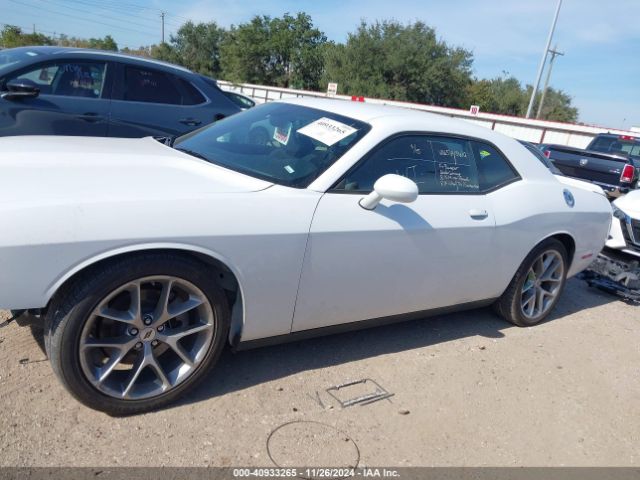 2C3CDZJG8NH260350 Dodge Challenger Gt